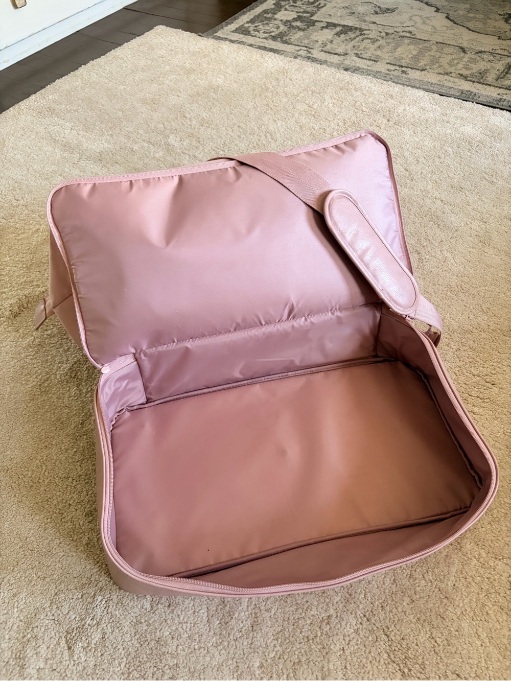 BEIS Blush Pink Travel Duffel with Bottom Compartment - Picture 4 of 4